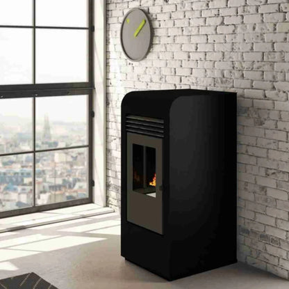 Soba pe peleti 2.5-9.5 kW GIADA CARBON
